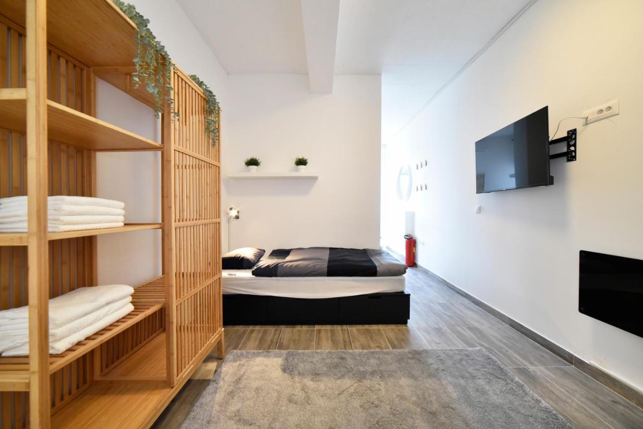 Apartments Dubec Сесвете Экстерьер фото