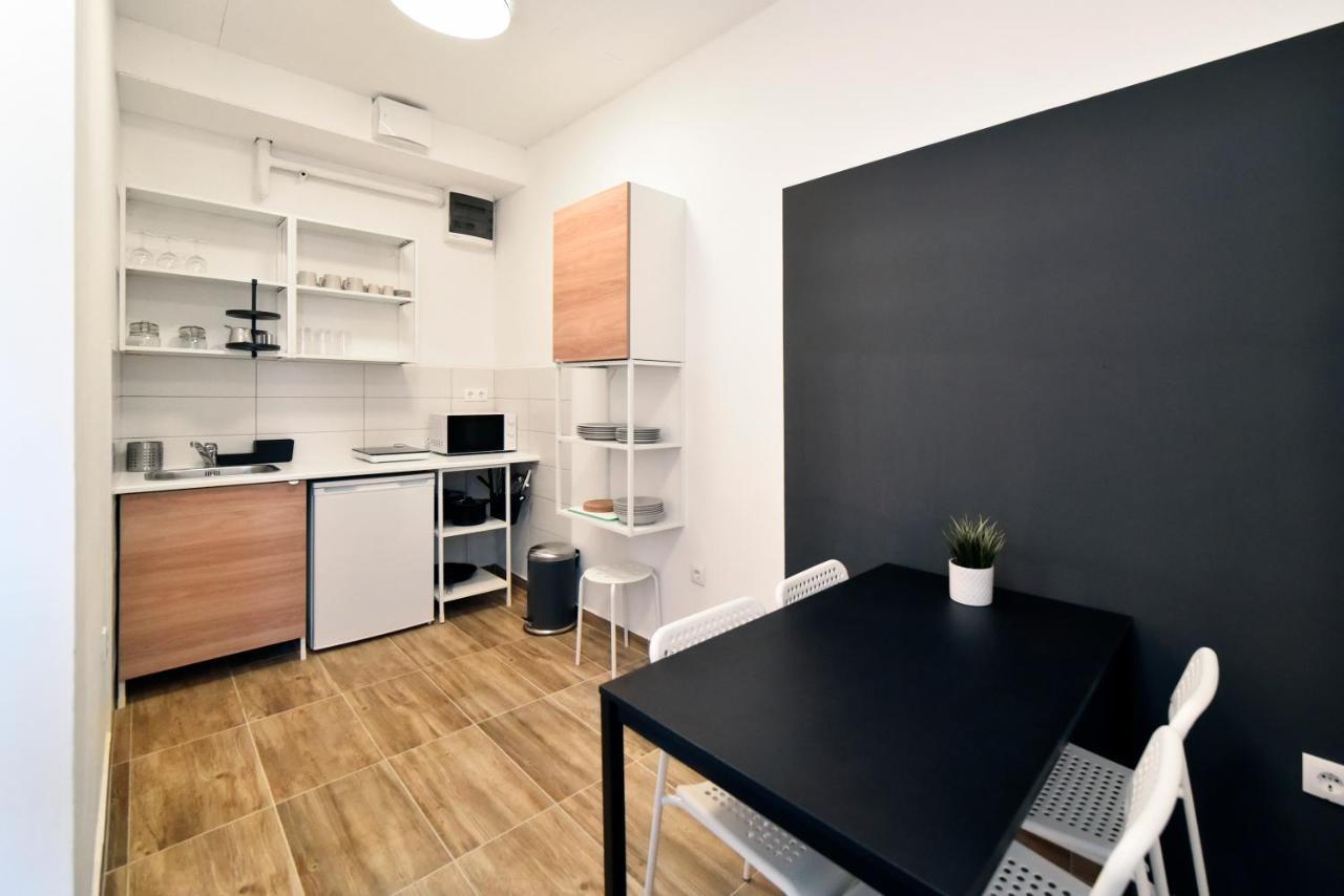 Apartments Dubec Сесвете Экстерьер фото