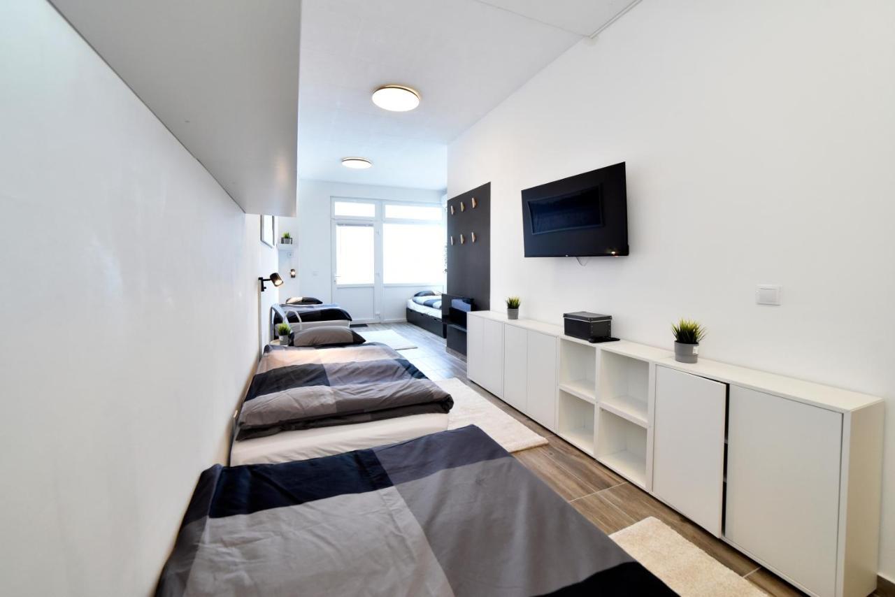 Apartments Dubec Сесвете Экстерьер фото